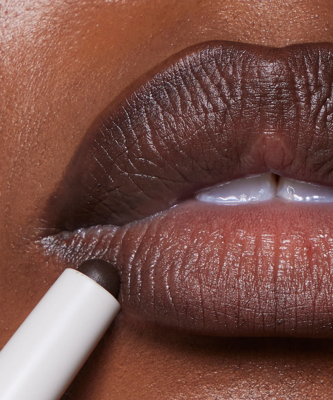 Blur Liner - Image 44