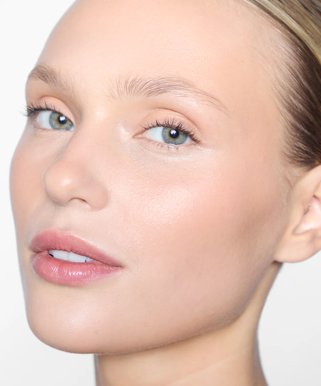 Brow Tint - Image 22