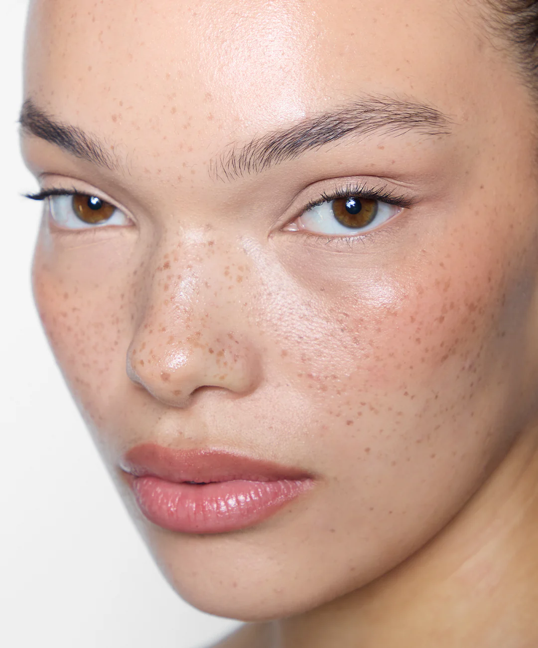 Brow Tint - Image 37