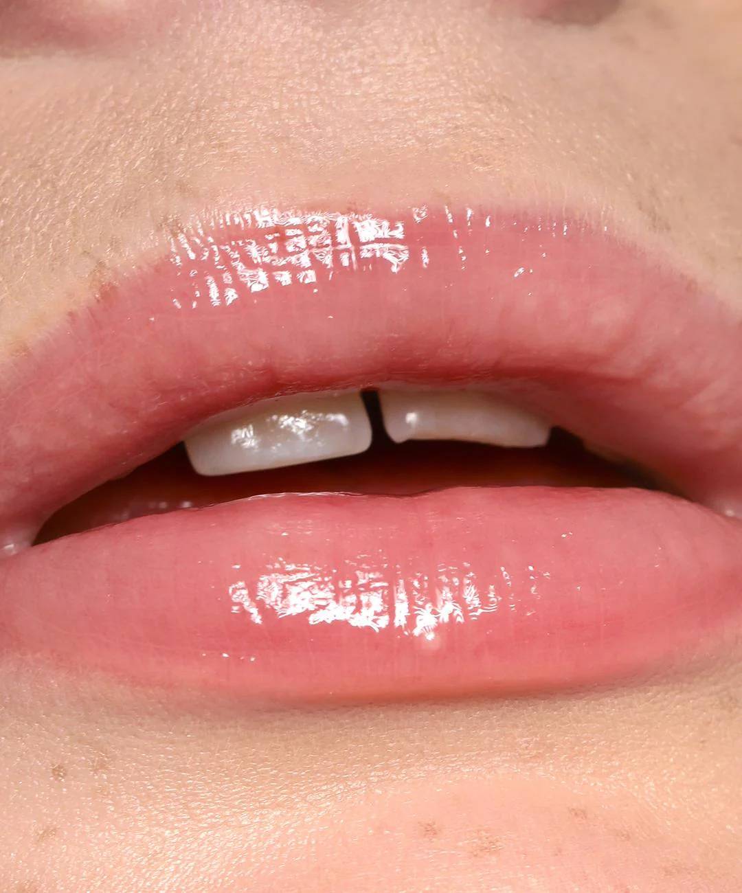 Lip Gloss - Image 15